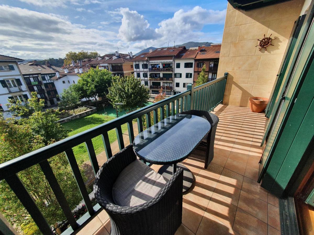 Ferienwohnung Luminoso Piso Con Terraza Y Aparcamiento Ess01636 Hondarribia Exterior foto
